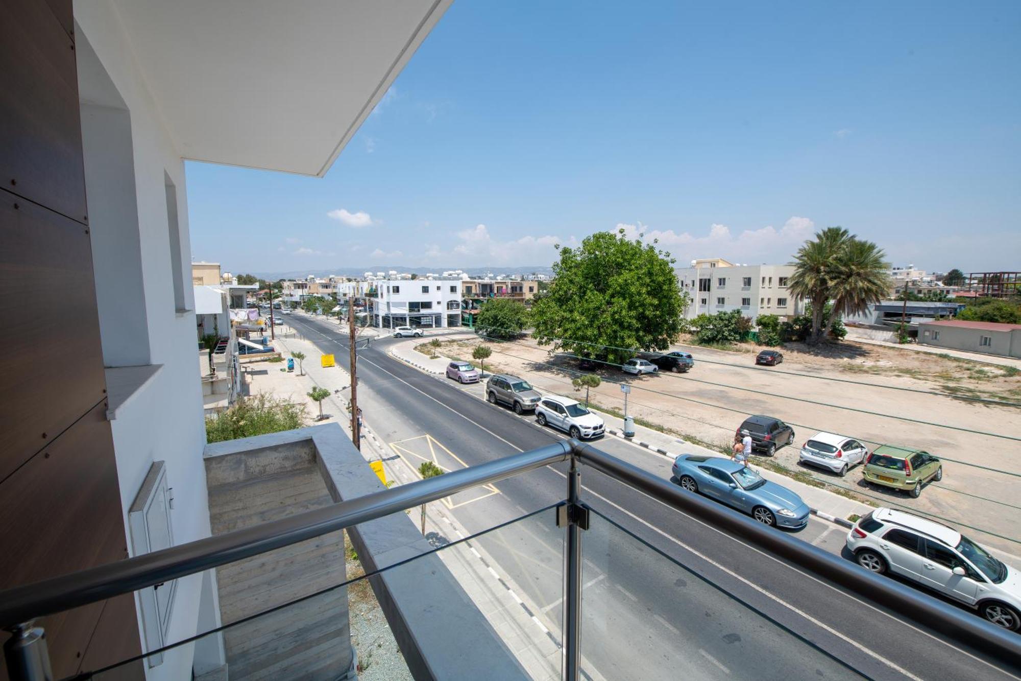 Dream- Downtown-Studios Paphos Exterior photo
